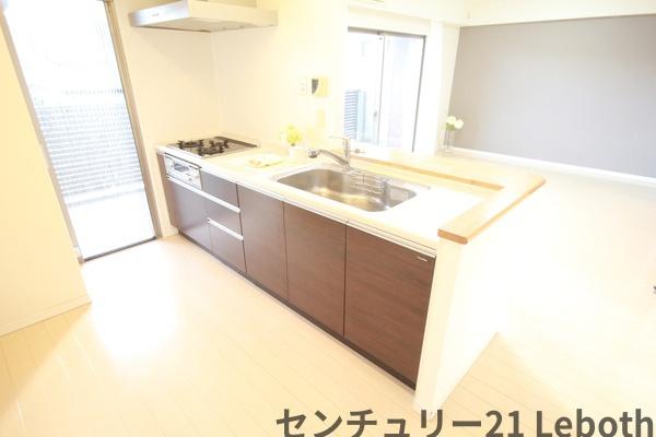 ゼファー太田本町　プリンシア