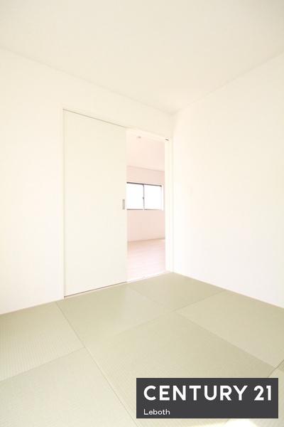 アーネストワン　太田市藪塚第9　3号棟