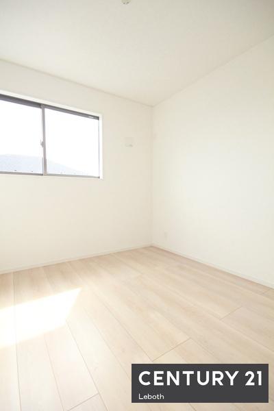 アーネストワン　太田市藪塚第9　3号棟
