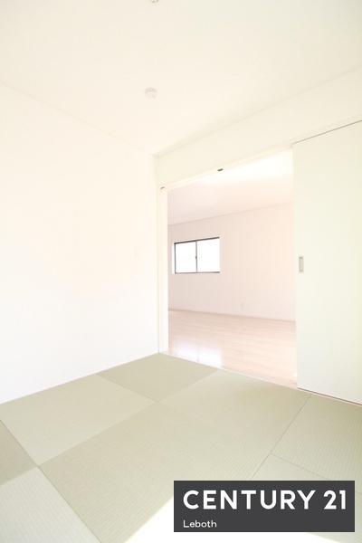 アーネストワン大泉町古海第10　7号棟