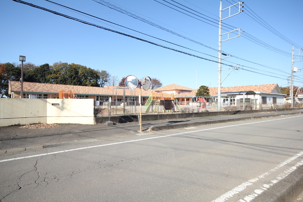邑楽郡邑楽町大字篠塚の土地(邑楽町立南保育園)