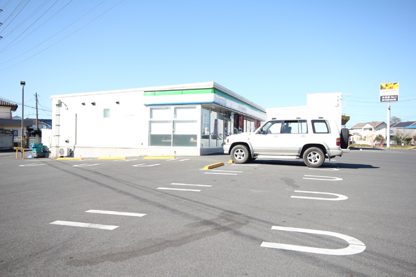 一建設 太田第3鳥山上町 2号棟(ファミリーマート 太田鳥山店)