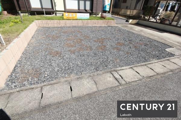 邑楽郡大泉町朝日5丁目の中古一戸建て(駐車場)