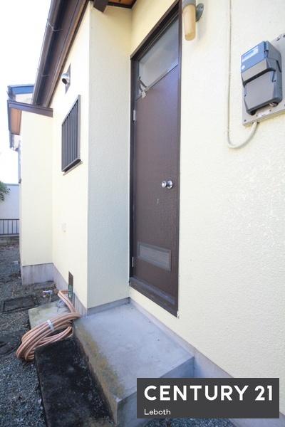 大泉町朝日　中古住宅