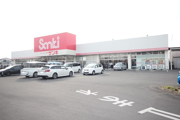 一建設 太田第8岩瀬川町 2号棟(ファッション市場サンキ 太田店)
