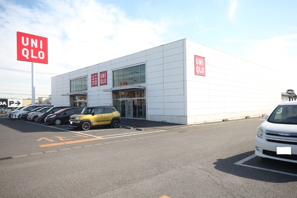 一建設 太田市新田市野井町 4号棟(ユニクロ ジョイフル新田店)
