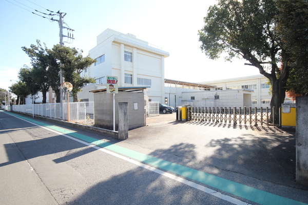 伊勢崎市境の土地(伊勢崎市立境小学校)