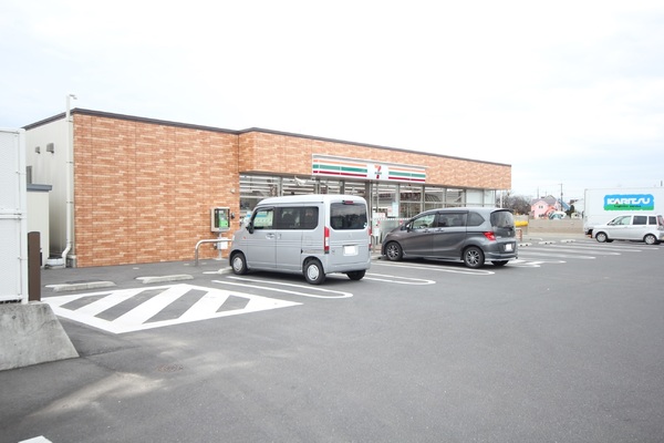 タクトホーム 大泉町吉田2期 1号棟(セブンイレブン 大泉吉田店)