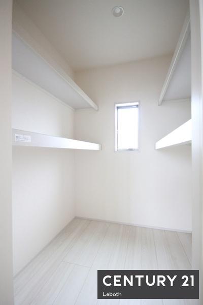 一建設 太田市茂木町 1棟(収納)