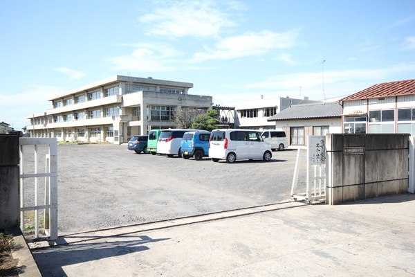 太田市新田早川町の中古一戸建て(太田市立綿打中学校)