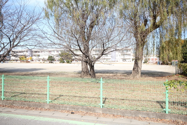太田市新田早川町の中古一戸建て(太田市立綿打小学校)