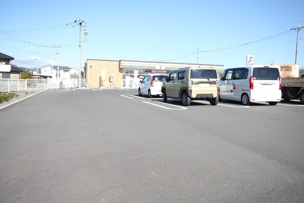 一建設 太田第1長手町 1号棟(セブンイレブン 太田市鶴生田町店)