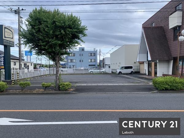 足利市芳町　店舗