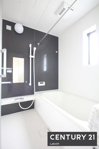 アーネストワン 館林市広内町第2 1棟(バス)