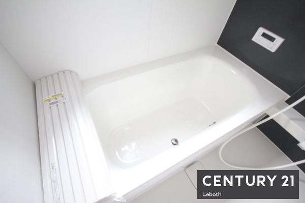 アーネストワン　邑楽町中野第4　4号棟