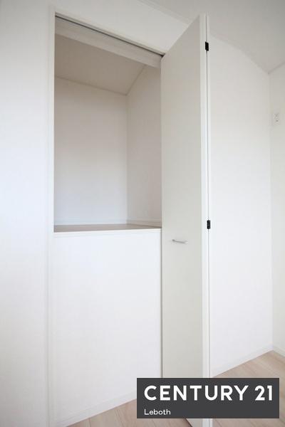 アーネストワン　邑楽町中野第4　4号棟