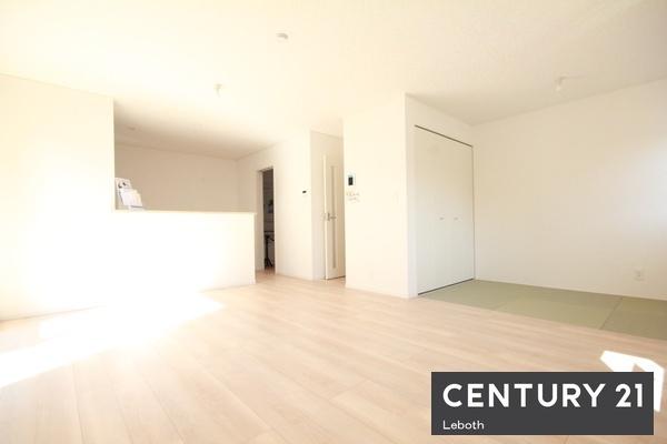 クレイドルガーデン　足利市福富町第4　2号棟