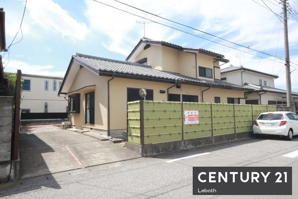 伊勢崎市境美原　中古住宅