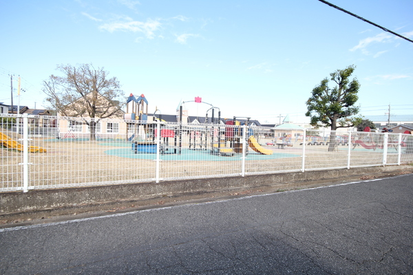 東栄住宅　大泉町富士3丁目　1棟(みよし保育園)
