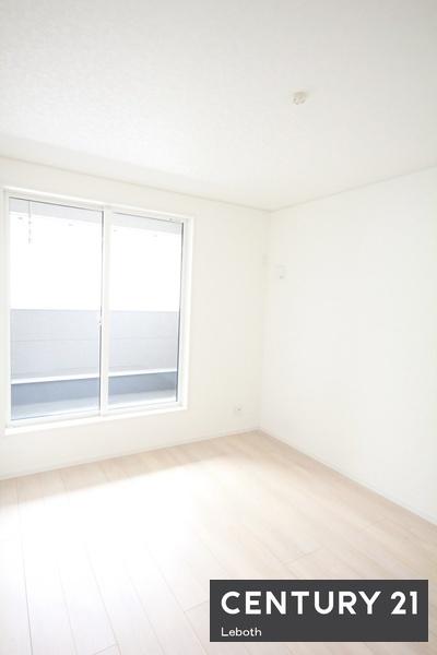 アーネストワン　大泉町丘山第3　2号棟