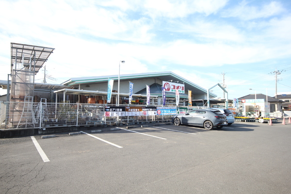 アーネストワン 新田木崎町第10 1号棟(コメリハード&グリーン 新田店)