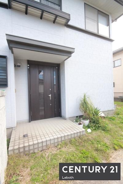 太田市新田上江田町　中古住宅