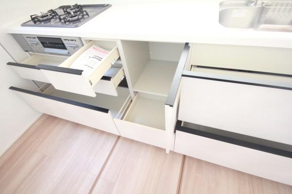 タクトホーム　太田市新田上江田町　4号棟