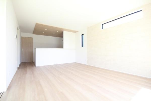 タクトホーム　太田市新田上江田町　4号棟