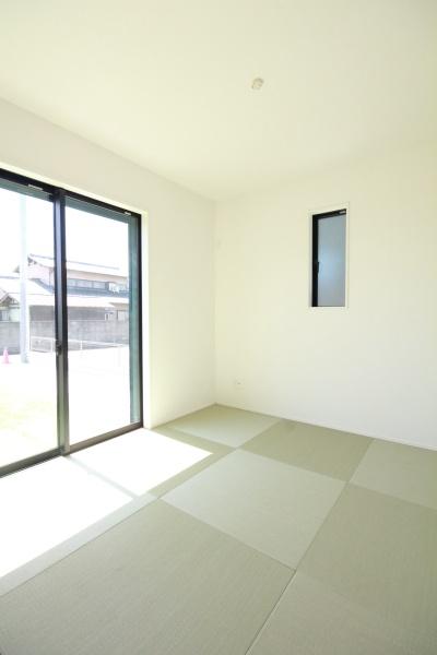 タクトホーム　太田市新田上江田町　4号棟