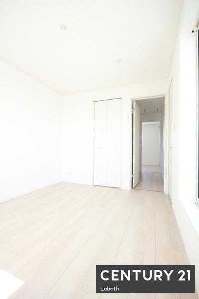 アーネストワン　邑楽町鶉第7　2号棟