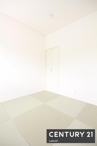 アーネストワン　大泉町寄木戸第18　4号棟