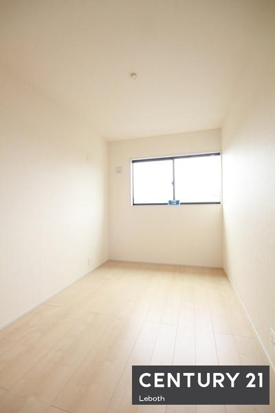 一建設　太田市新田花香塚　1号棟