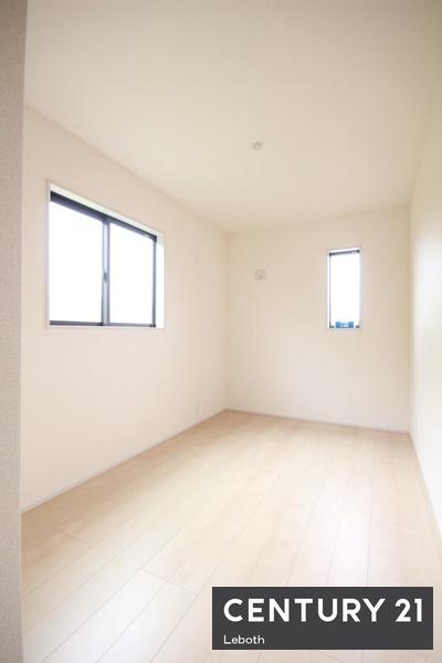 一建設　太田市新田花香塚　1号棟