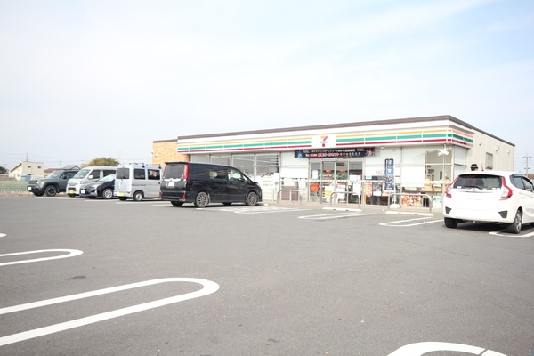 タクトホーム　太田市新田高尾町　3号棟(セブンイレブン　太田市新田中江田町店)