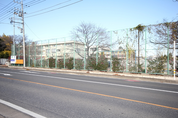 邑楽郡大泉町大字吉田の中古一戸建て(大泉町立南小学校)