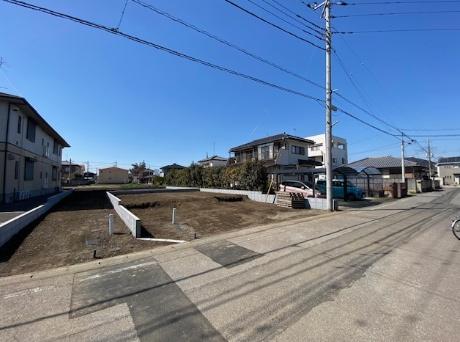 アーネストワン　館林市西高根町第5　1号棟