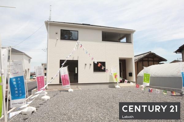 アーネストワン　伊勢崎市田部井町第9　3号棟