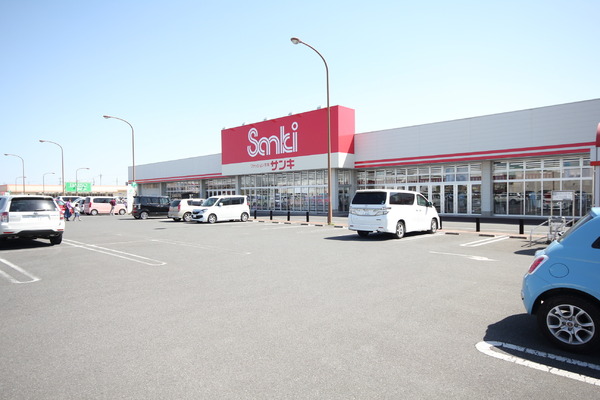 伊勢崎市安堀町の中古一戸建て(ファッション市場サンキ　安堀店)