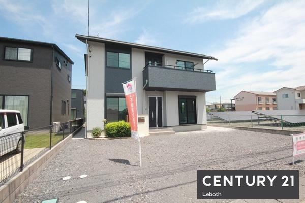 邑楽郡大泉町吉田　中古住宅