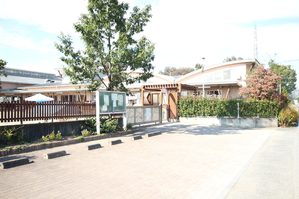 アーネストワン　太田市新田上江田町第2　4号棟(わたうちこども園)