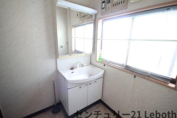 伊勢崎市境小此木の中古一戸建て