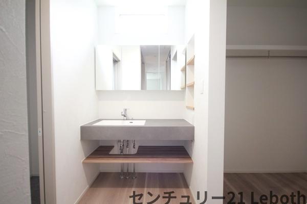 太田市藪塚町の中古一戸建て