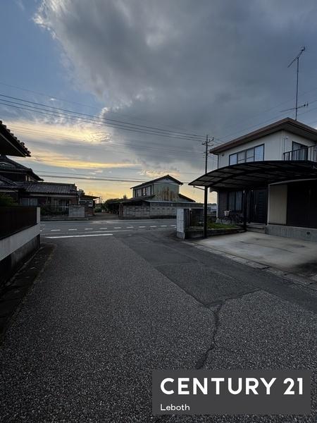 太田市細谷町　貸家