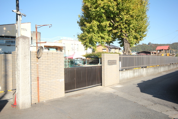 足利市中川町の中古一戸建て(ルンビニ保育園)