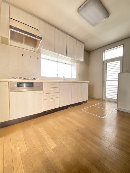 市原市西広６丁目の中古一戸建て