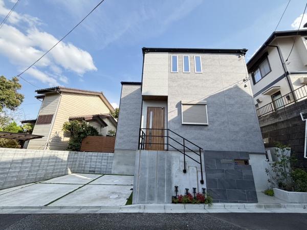 千葉市若葉区桜木北1丁目　築浅中古住宅