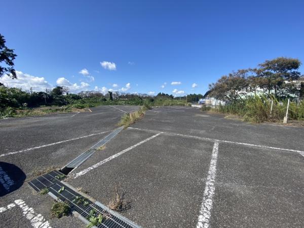 香取市与倉倉庫付き土地　事業用地