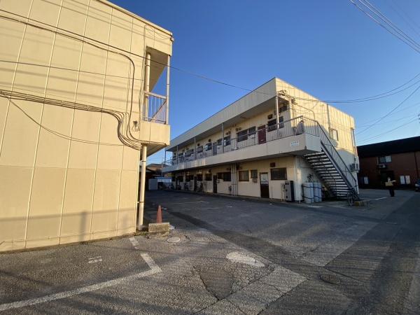 千葉市若葉区貝塚二丁目　売アパート２棟