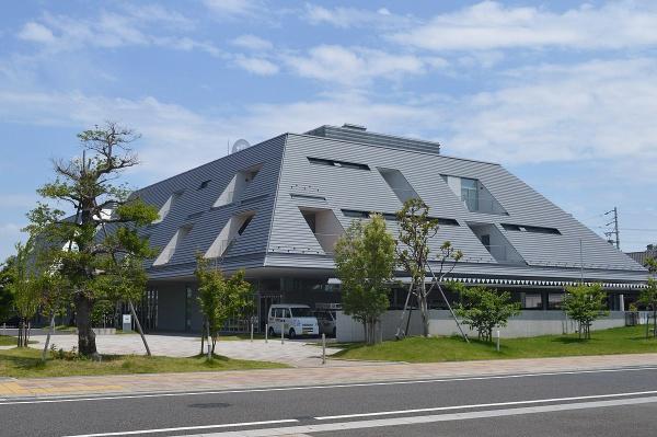 北方町春来町A棟(北方町役場)