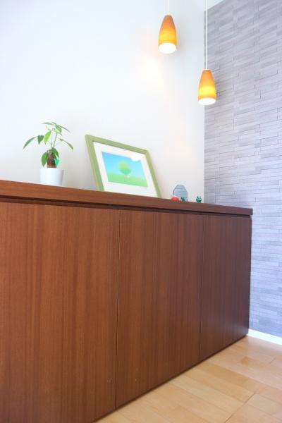 各務原市桜木町3丁目の中古一戸建て(玄関)